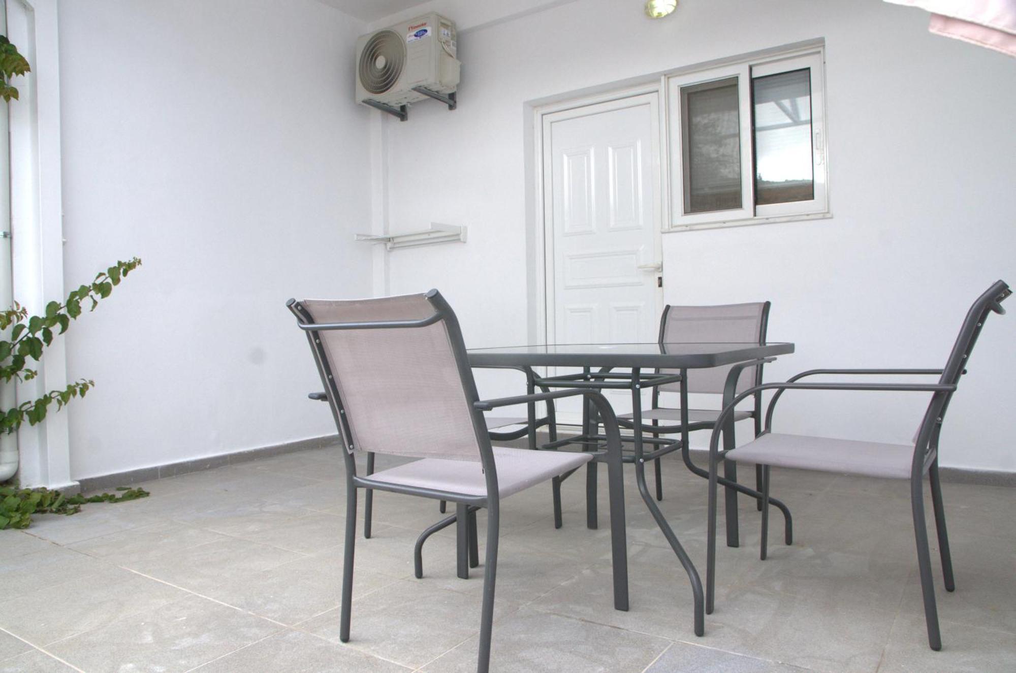 Corafili Holiday Suites 吉奥塔略 外观 照片