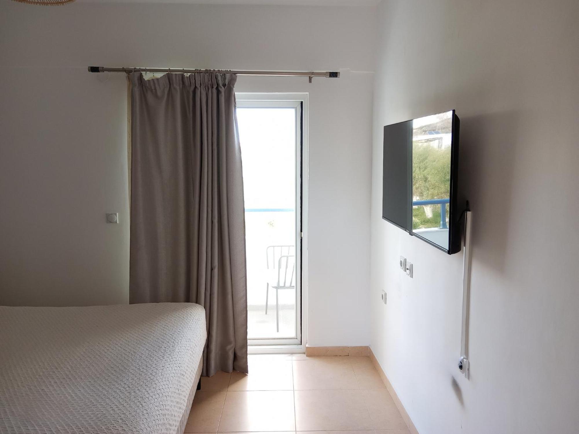 Corafili Holiday Suites 吉奥塔略 外观 照片