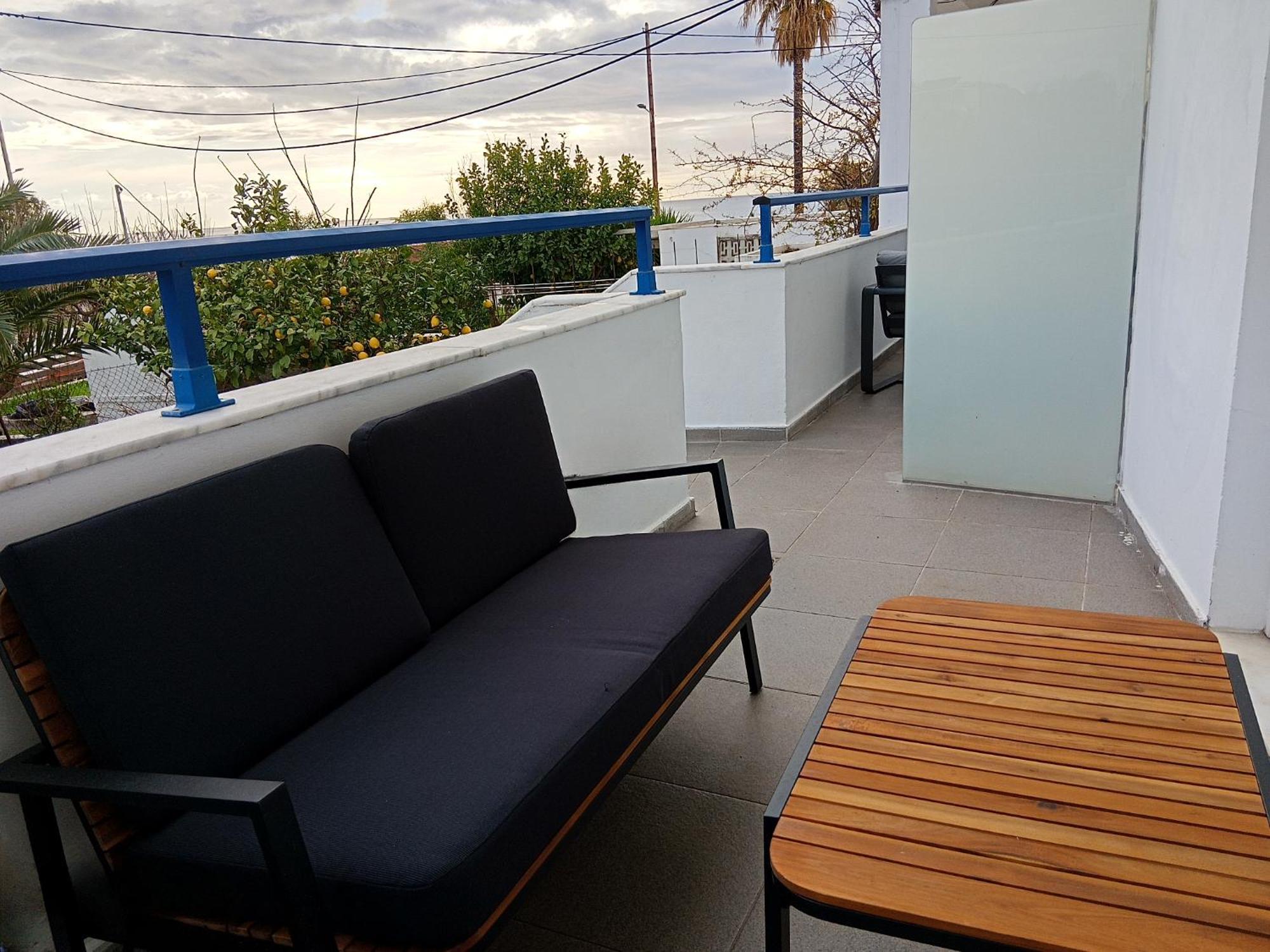 Corafili Holiday Suites 吉奥塔略 外观 照片