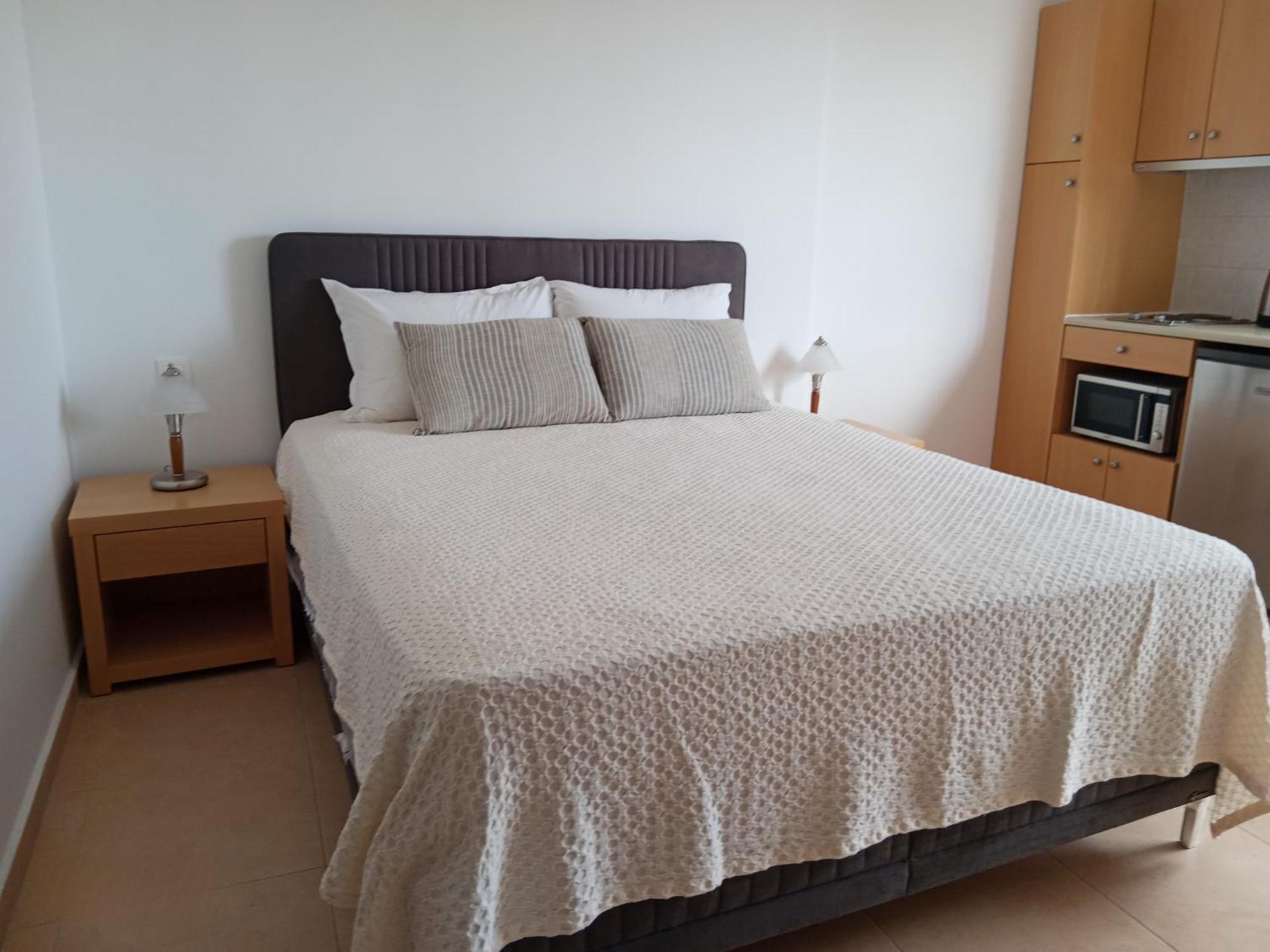 Corafili Holiday Suites 吉奥塔略 外观 照片