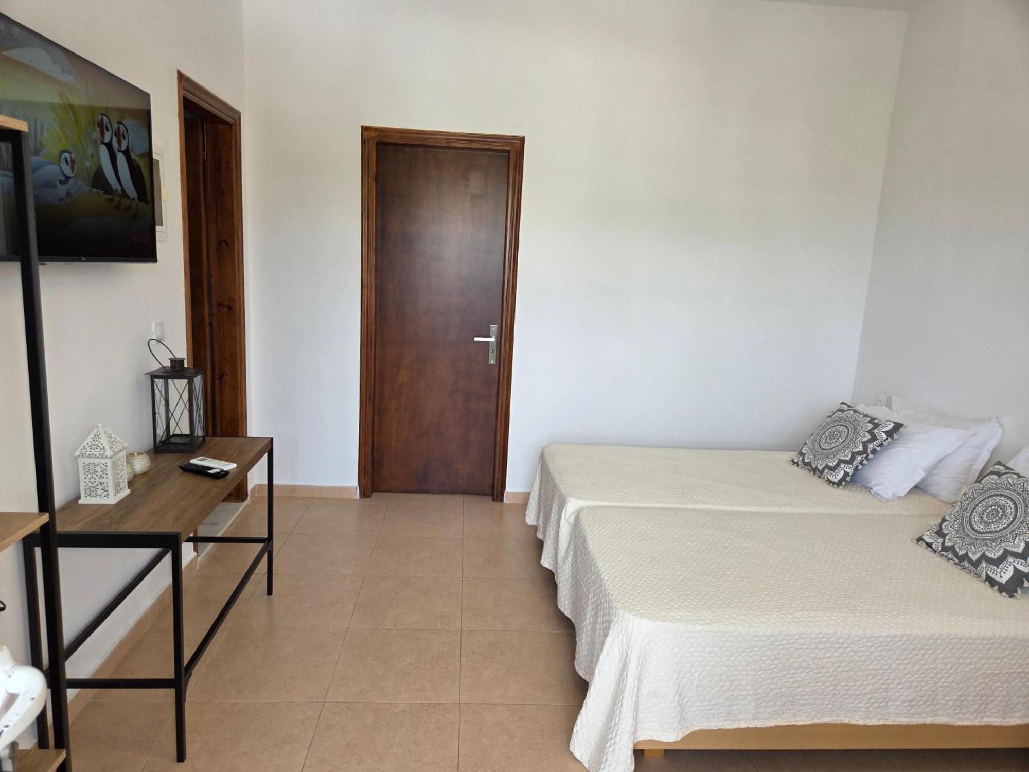 Corafili Holiday Suites 吉奥塔略 外观 照片