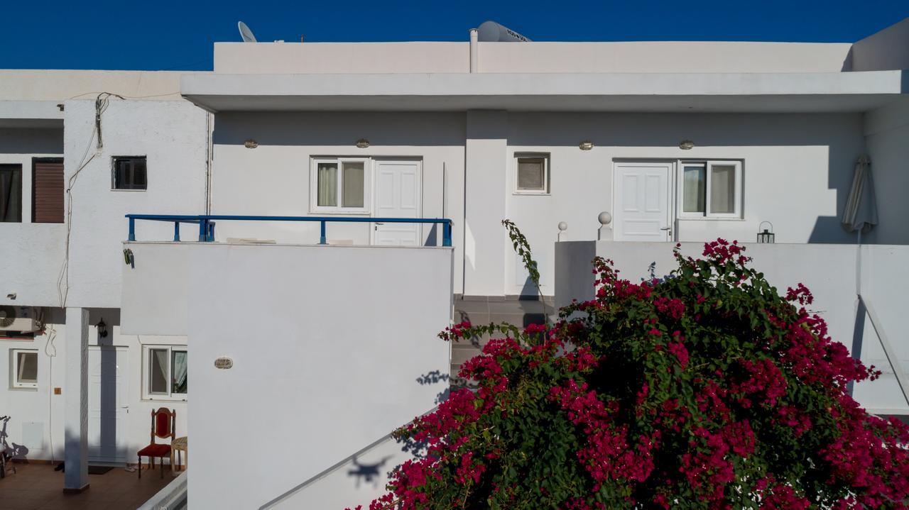 Corafili Holiday Suites 吉奥塔略 外观 照片